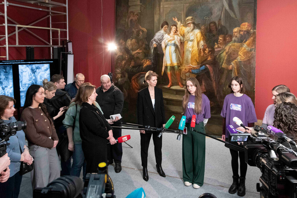 Русский музей показал итоги I этапа первой за 225 лет комплексной научной реставрации шедевра Григория Угрюмова